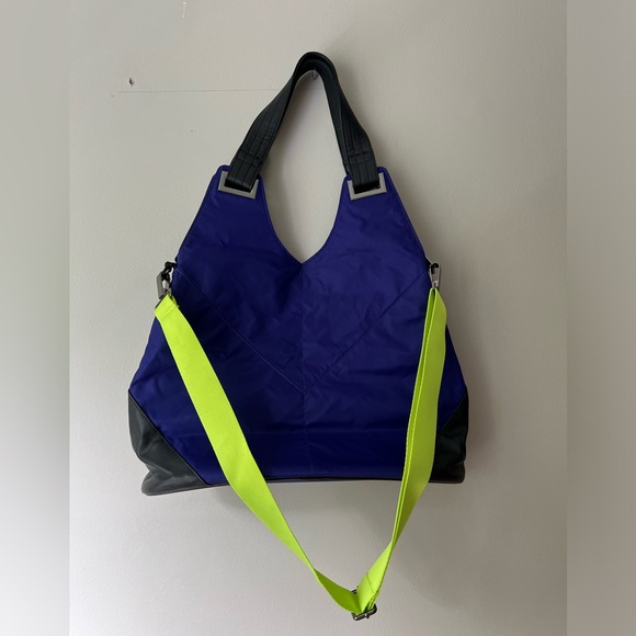 VTG UA Hobo Bag Purse Cobalt Blue Gold Neon Yellow Gym Travel Tote Under Armour - Picture 4 of 17